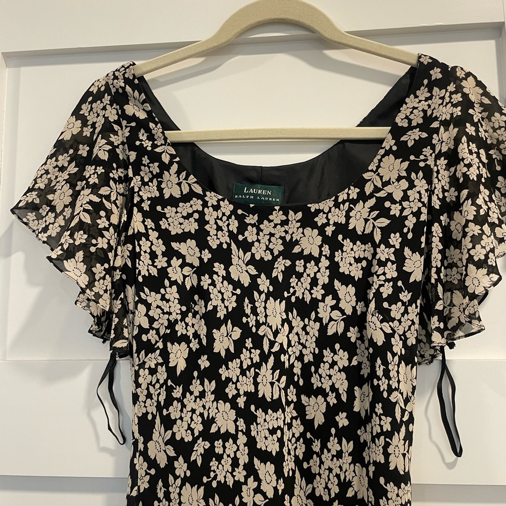 VINTAGE RALPH LAUREN 100% Silk floral dress